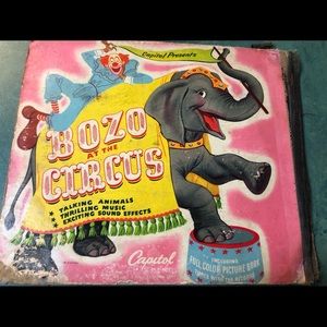 Art to be displayed, At the Circus, Elephant album